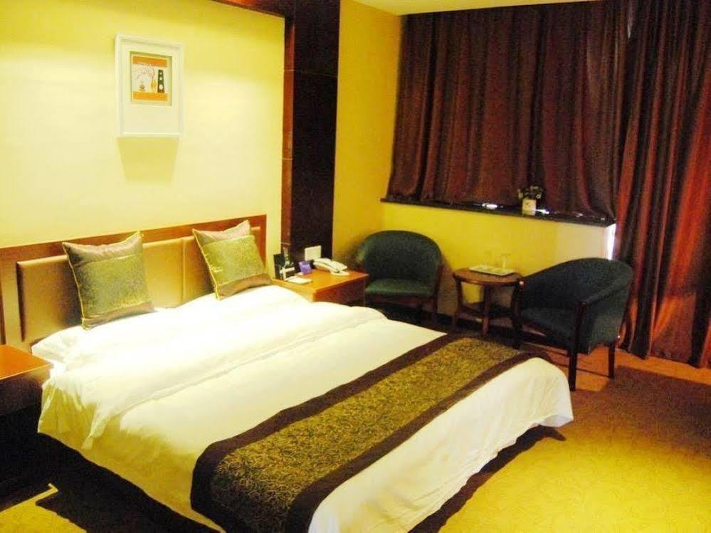 Mo'Er Holiday Hotel Nan-tchung Exteriér fotografie